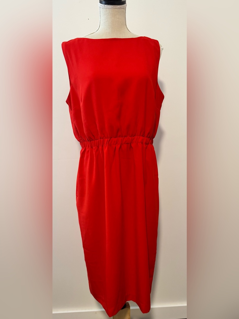 Ann Taylor NWT Classic Red Sleeveless Elastic-Waist Dress L - Picture 1 of 12
